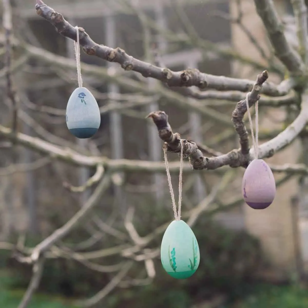 Grapat Easter Ornaments