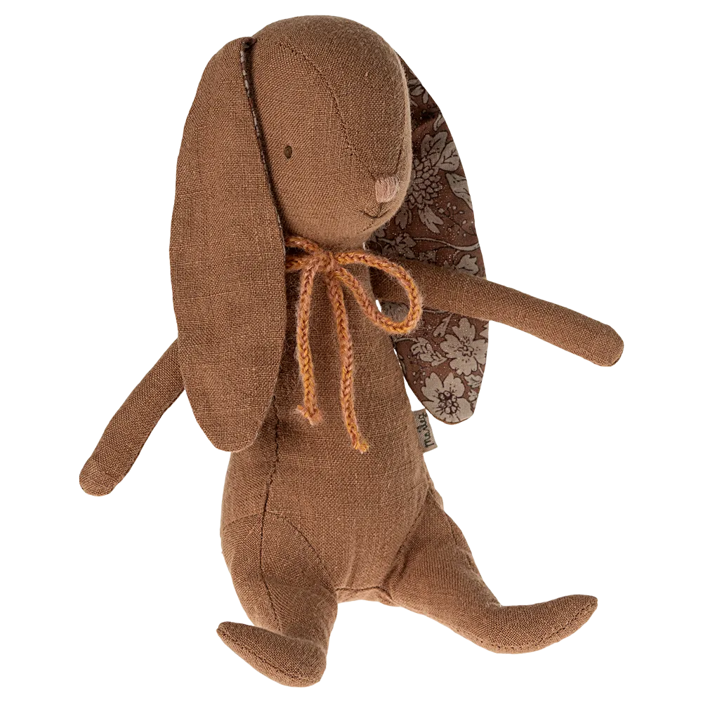 Maileg Sitting Bunny with Magnetic Hands