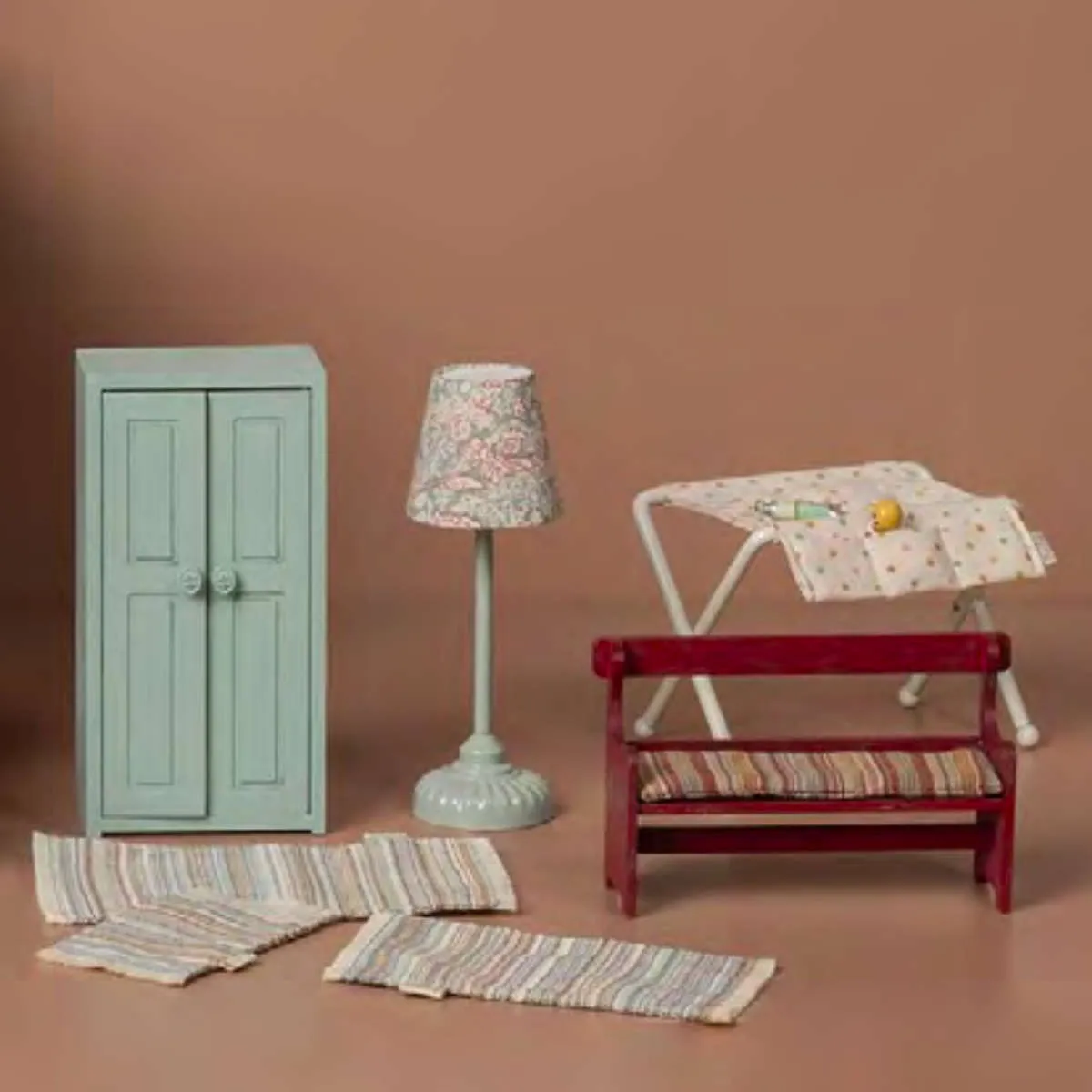 Maileg Wooden Bench, Mouse size