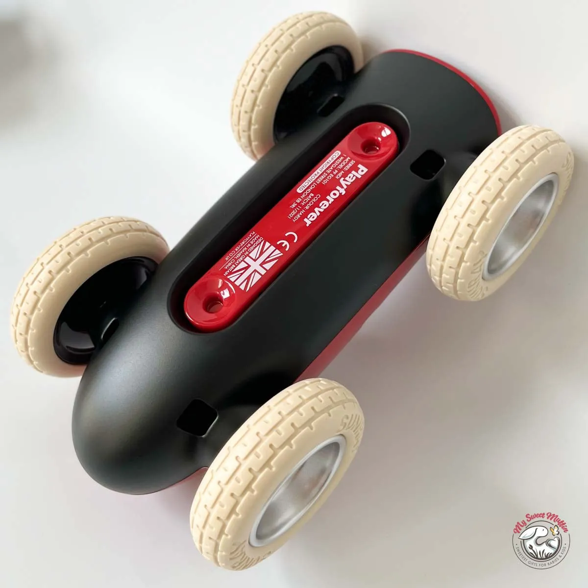 Playforever Egg Roadster Hardy Red